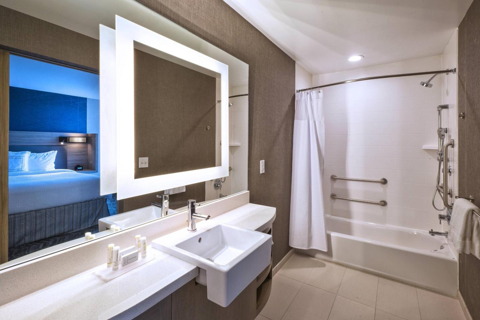 Springhill Suites By Marriott St. Joseph Benton Harbor Esterno foto